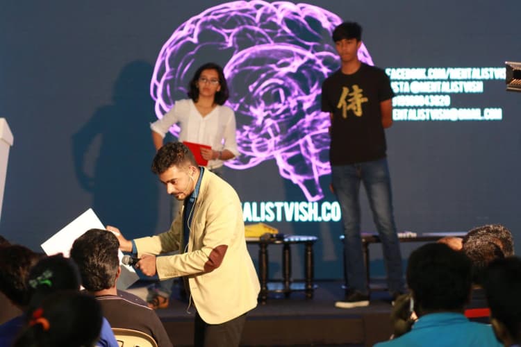 Vish performing a live mind reading act